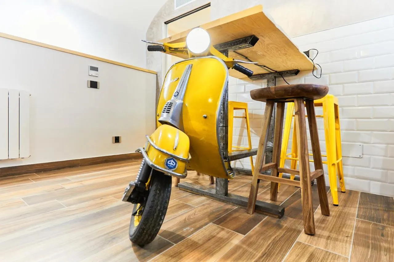Cozy And Funny Apartment In Front Of Vatican Museums - Myflat In Roma